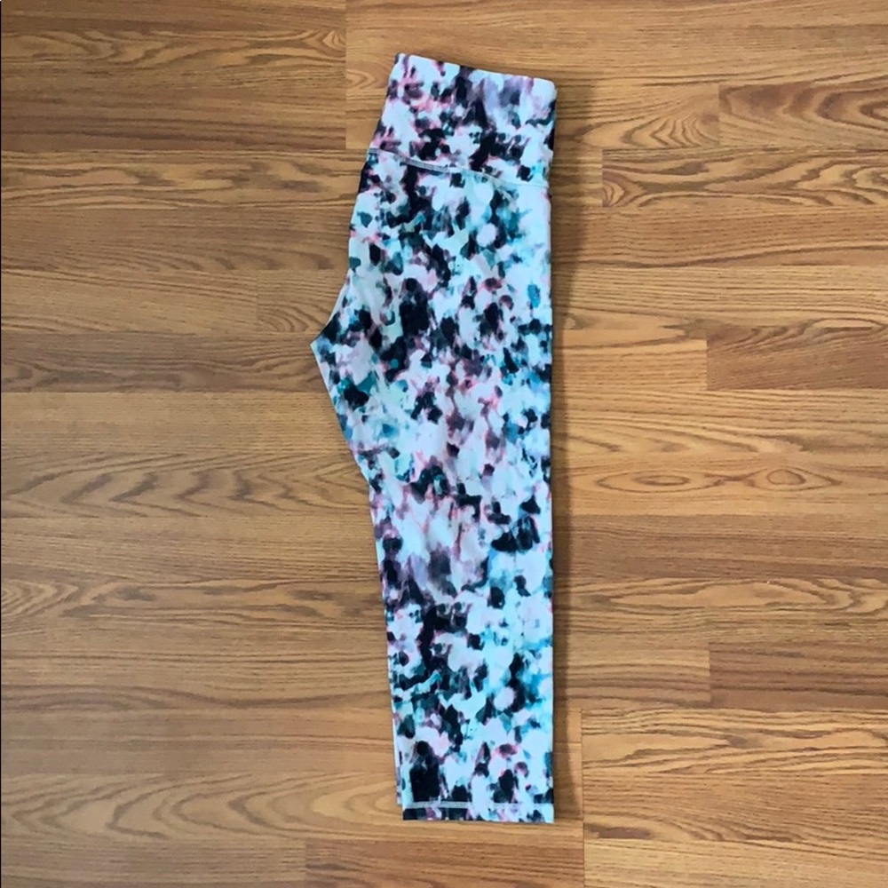 High Waisted Athletic Capris